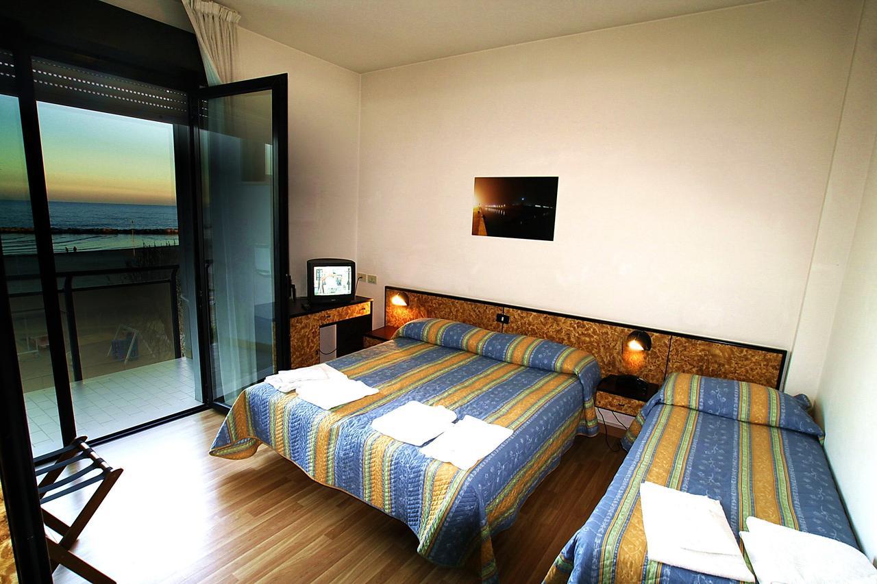 Hotel Avila In Bordonchio Habitación foto